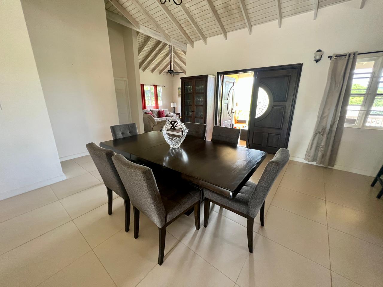 beautiful residential house for rent in Antigua